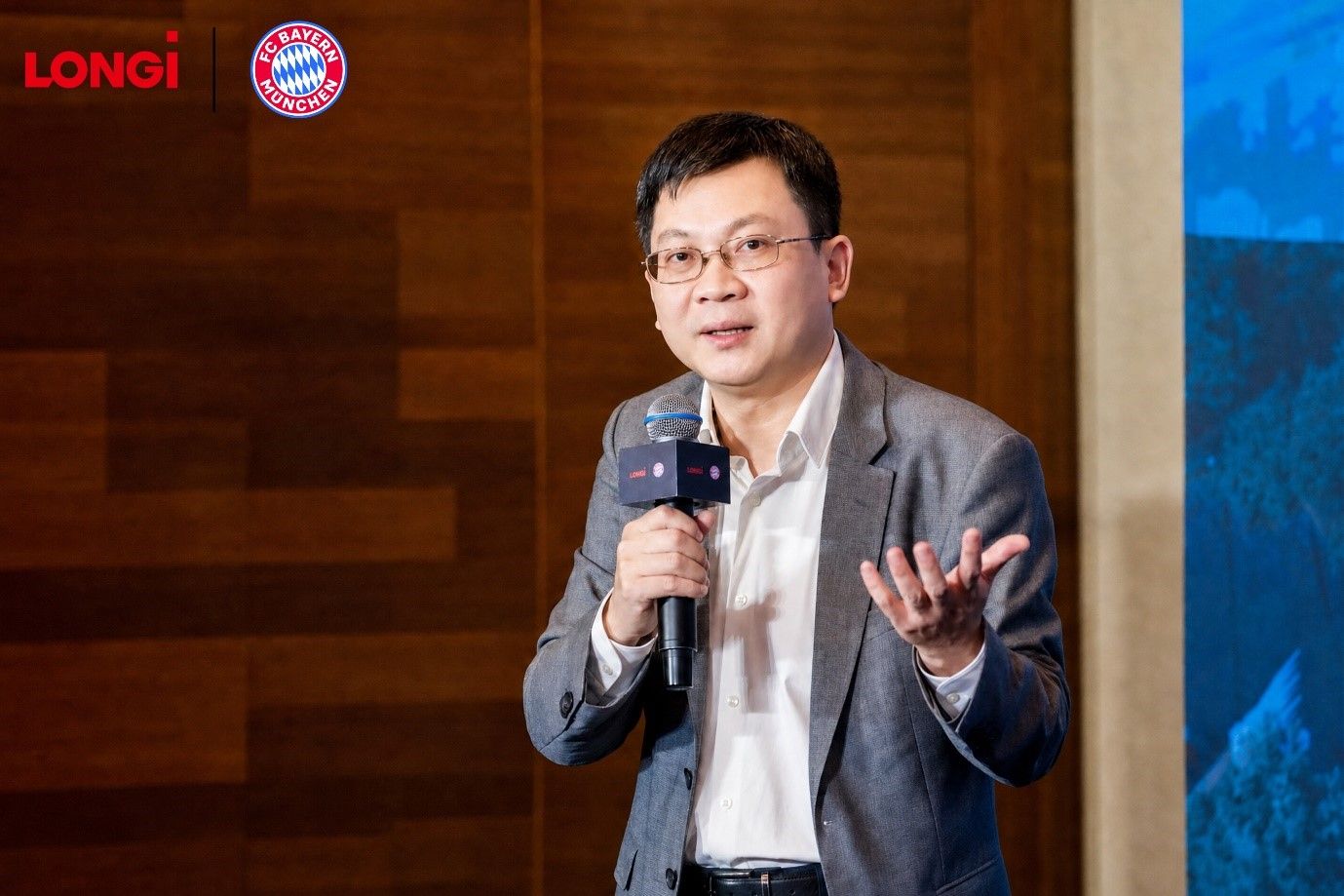 乐鱼体育副总裁、光伏产品管理中心总裁蒋东宇